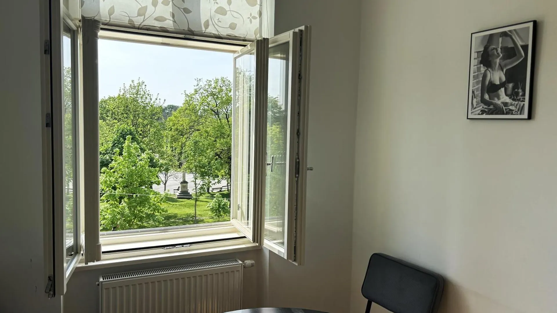 Casa Nostra - Moderne Lichtdurchflutete Wohnung Am Augarten Vienna Austria